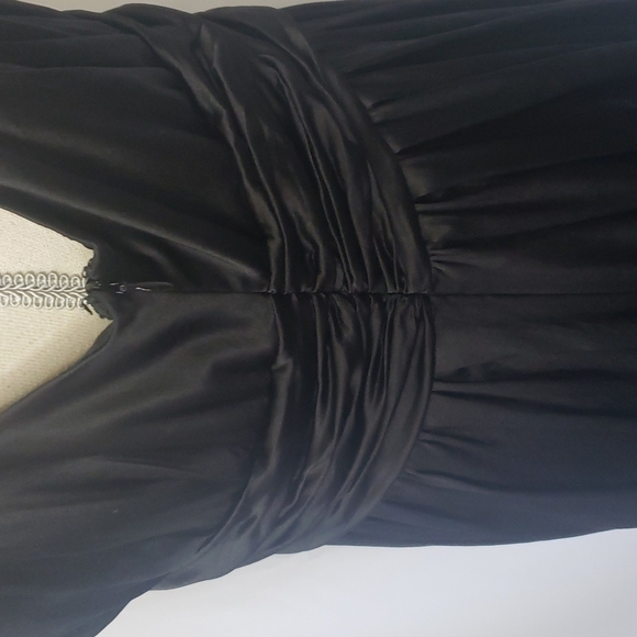 NWOT DKNY Silk Deep V Peplum Twisted Straps Pleated Waist Blouse Top - Picture 5 of 7